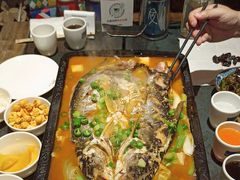 -夯鱼烤鱼·尔滨地标美食(国展店)