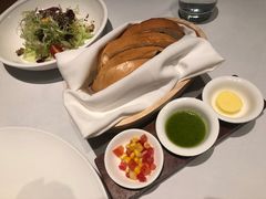 -GreyWhale灰鲸餐厅(武汉国际广场店)