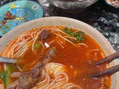 -粉八·云南米线·建水烧烤(常熟路店)