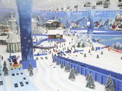 -长沙湘江冰雪世界