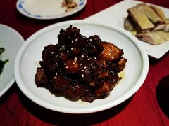 红烧肉糖醋小排-老吉士酒家(天平路店)