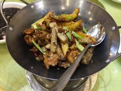 干锅牛蛙-大方圆酒楼(西门大街店)
