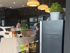 -奔驰上海利星(七宝店)