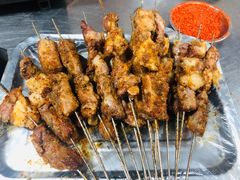 -老广烧烤(骆驼山康馨园店)