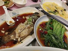 -松沪名灶·豆浆鱼头·新上海菜(飞航吾悦广场店)