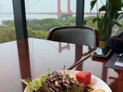 -武汉世茂希尔顿酒店·汇·全日餐厅