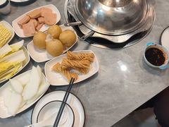 -光头药膳鸡(莱茵小镇店)