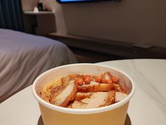 -宏阳·麗悦酒店(广州塔客村地铁站琶州会展中心店)