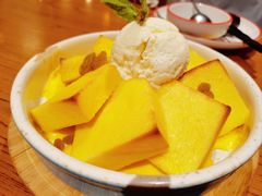 冰淇淋烤布雷-新白鹿餐厅(银泰西湖文化广场店)