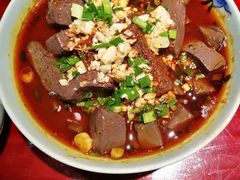 -窄巷子陕菜馆·地道陕西菜(粉巷店)