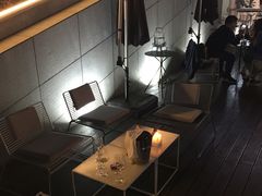 -UNI UNI(环亚凯瑟琳店)