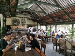 -喜洲吧·江畔老船厂·庭院餐厅(喜临院店)