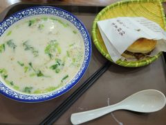 -穆得·老周家牛肉烧饼(普利街店)