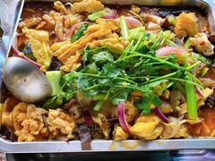 -后街佬·炭火鲜鱼杂(南城店)