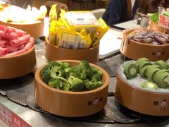 -龍歌自助小火锅(市南金茂湾店)