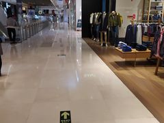 -乐天百货(环球中心店)