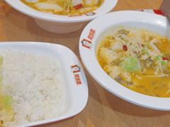 -南城香·饭香串香馄饨香(红军营店)