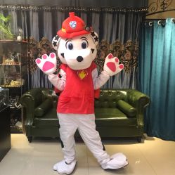 -月月婚纱礼服仓储店(王府井店)