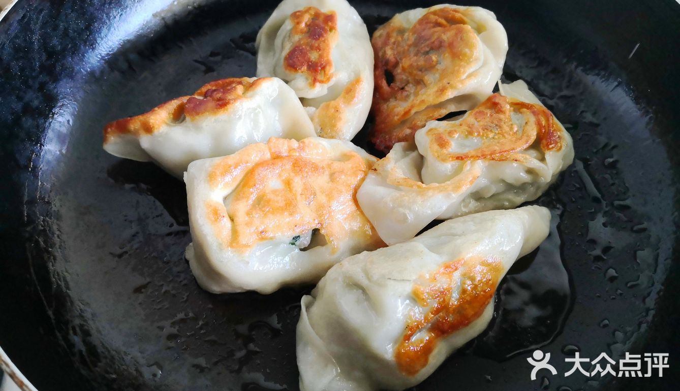 今日早餐：油煎馄饨 早餐时间比较紧张，怎么方便怎么来