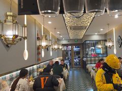 -欧提汗·新疆餐厅·清真(银都路店)