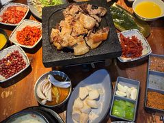 -火炉情韩国料理店(古田路店)