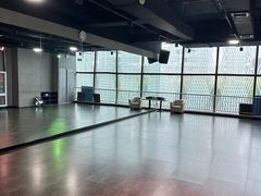 -零下舞度·街舞连锁机构(万科中心店)