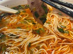 經典牛肉麵-夏雪花·手工拉面(南油店)