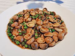 蚝油烩鲜草菇-和记小菜(大宁店)