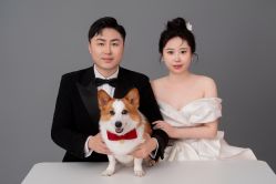 -雪中彩影婚纱摄影·微光艺术中心