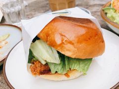 手撕猪肉汉堡-RAC BAR(安福路店)