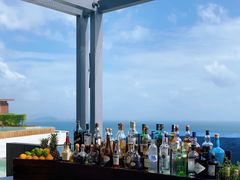 -瑰丽酒店·海吧·天际下午茶·现场DJ·天台酒吧