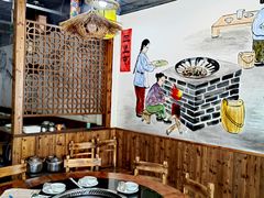 -三里屯土灶炖公鸡地锅鸡(江东店)