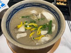 -新世界·过桥米线宴