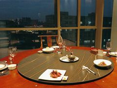 -宝燕壹号景观餐厅(龙盛国际商业广场店)