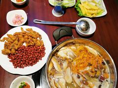 -野菌皇海景野生菌火锅(滨海大道店)