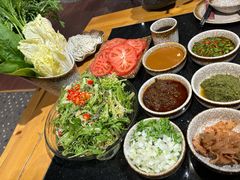 -顶顶汤火牛排火锅·经典铜锅涮肉