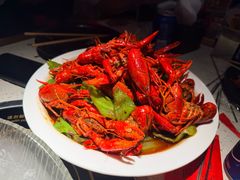 -沪小胖·小龙虾·蓝龙王(八佰伴店)
