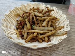 -江城燕子大排档(江汉路步行街店)