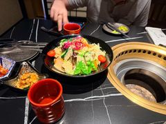 -山川小町·极番烧肉(新地假日广场店)