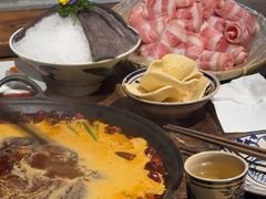 -旧街市鲜货老火锅(大光路店)