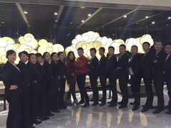 -新盈光·云会所(百丈东路店)