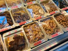 -绝味鸭脖(龙阳路生活广场店)