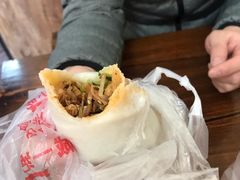 -老王芙蓉蛋卷饼(万达店)