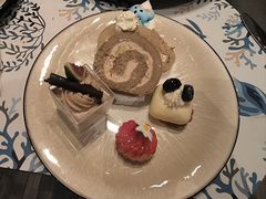 -邻海餐厅(烟台金沙滩英迪格酒店)