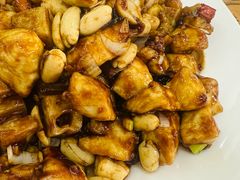 宫保鸡丁-南磨房食府(燕莎奥特莱斯购物中心店)