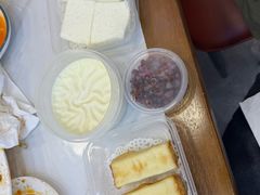 -广信牛奶甜品世家(台东店)