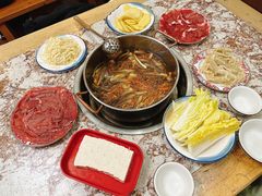 -乳仔牛牦牛汤锅 烤羊排(松潘古城店)