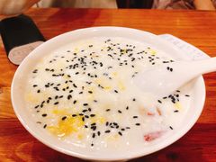 尤索夫牛奶醪糟-清真·尼罗美食城(王府井生活广场店)