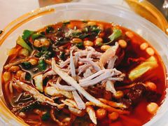 -老五鸡丝豆花面粉(瑞金北路68号院店)
