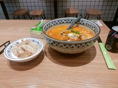 -蒙自源米线(明丰广场店)